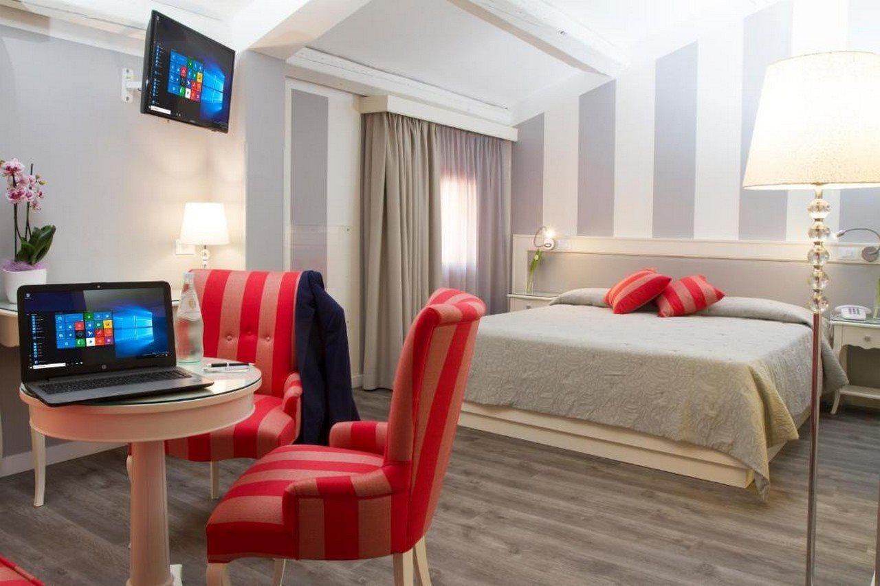 Bonotto Hotel Belvedere Bassano del Grappa Dış mekan fotoğraf